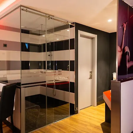 Avenue Otel